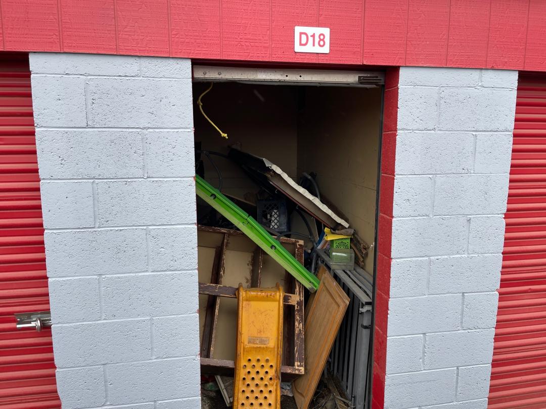 Storage Unit Auction in Kingman, AZ at Mohave Storage 2404 Kingman